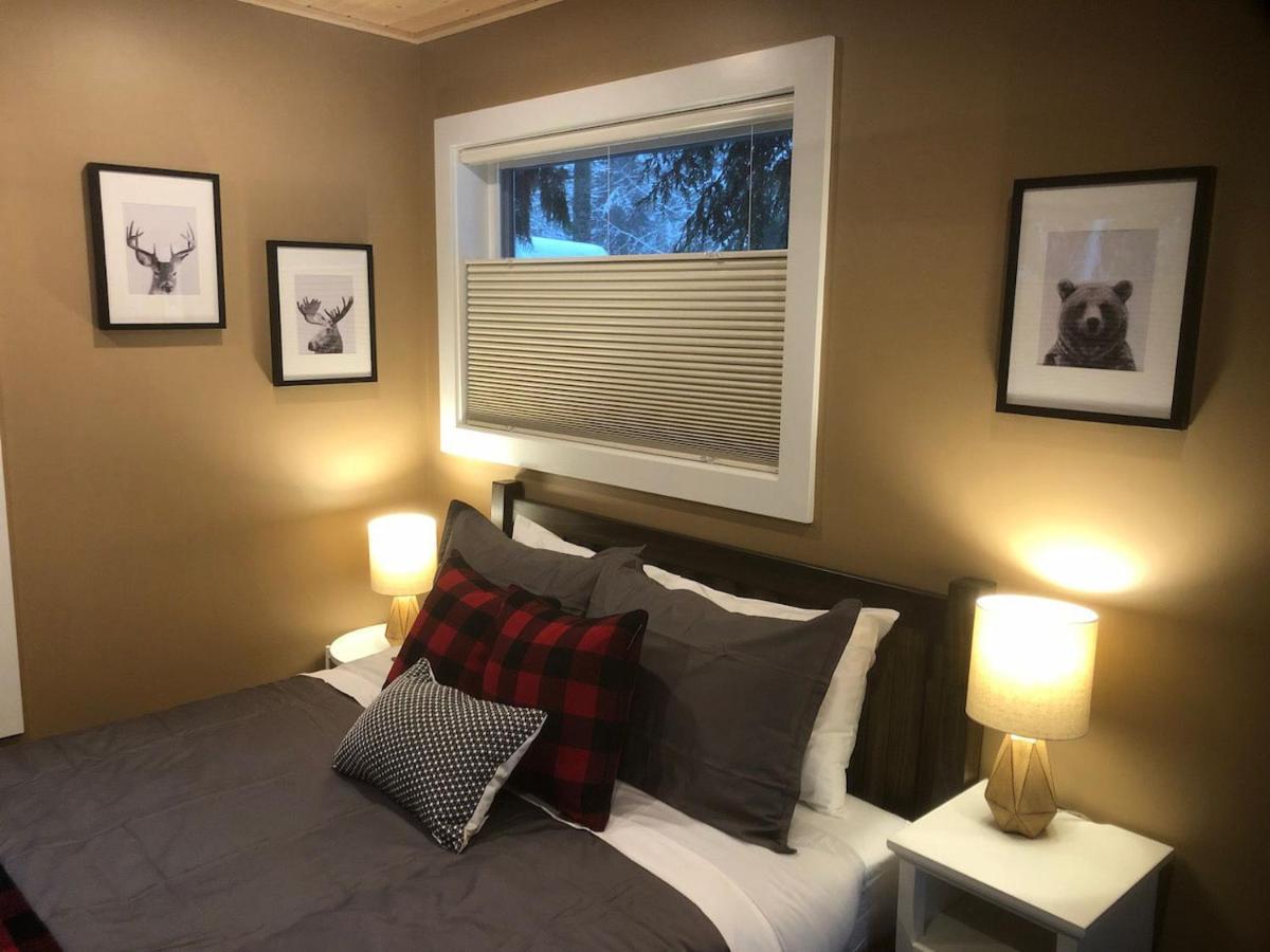 Revelstoke Rv & Cabin Resort מראה חיצוני תמונה